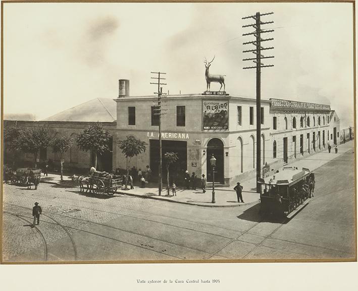 Vista exterior de la Casa Central hasta 1904