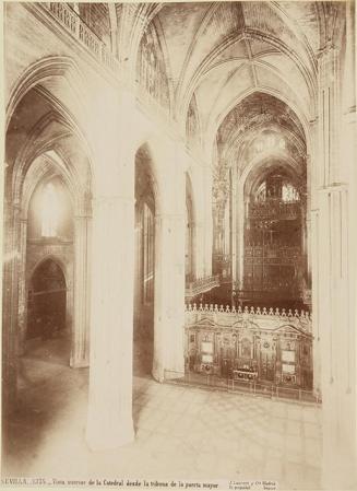 Sevilla. Vista interior de la Catedral desde la tribuna de la puerta mayor