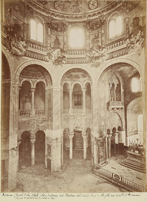 (Rávena. Interior de la iglesia de San Vitale)