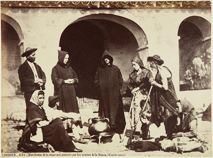 Cordoue. Distribution de la soupe aux pauvres par les ermites de la Sierra. (d’après nature)