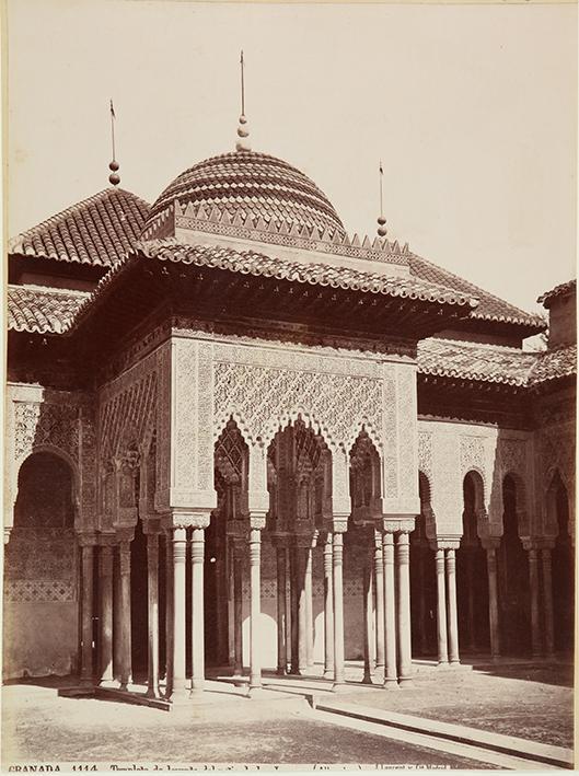 Granada. Templete de (la Alhambra)