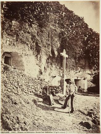 Grenade. Gitanos ou Bohémiens devant leur habitation. (d’après nature)