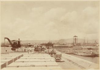 Puerto de Barcelona. Muelle de la Capitanía con el taller de bloques. Mayo de 1888