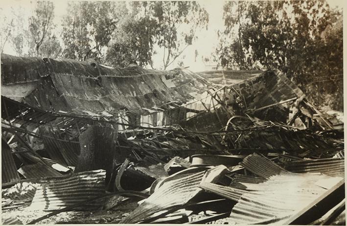 (Casa destruida en un bombardeo)