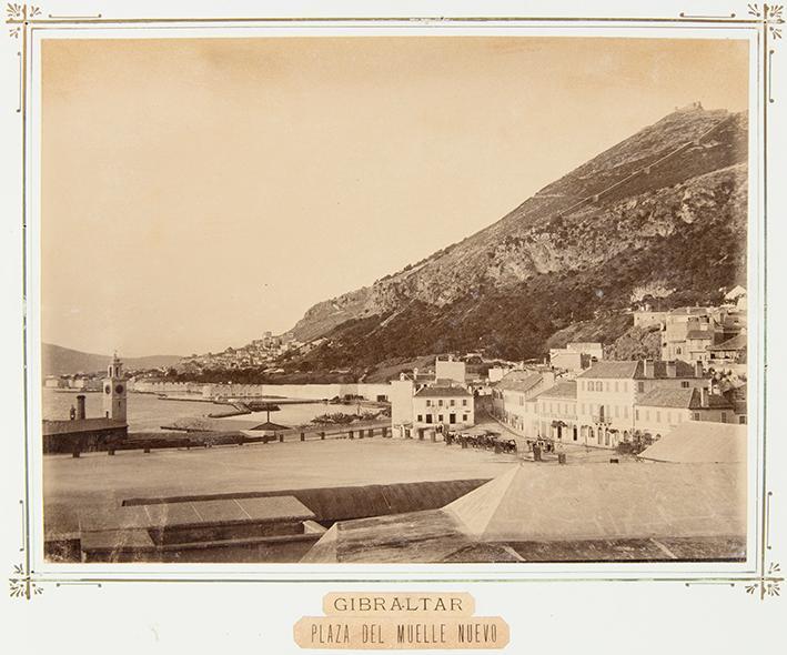 Gibraltar. Plaza del muelle nuevo