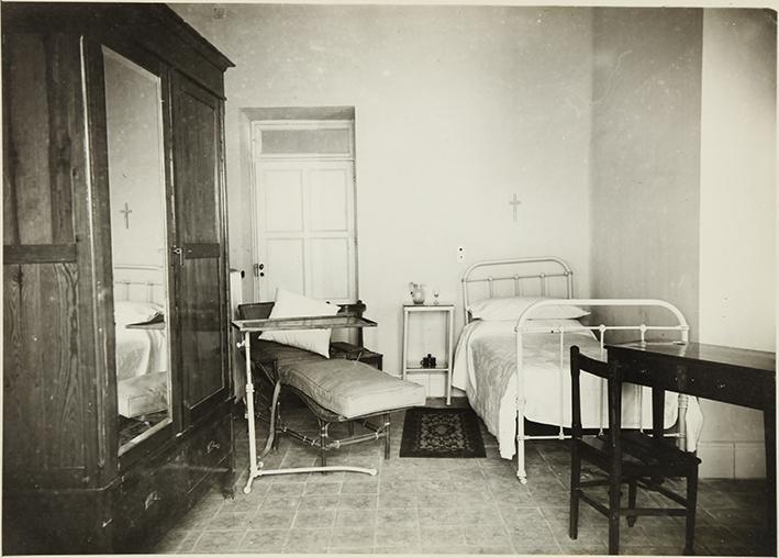 (Habitación de sanatorio)