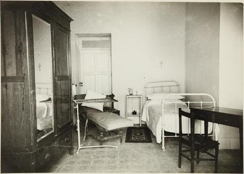 (Habitación de sanatorio)