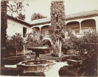 (Alhambra. Patio de los Naranjos, de Lindaraja o de Daraxa)