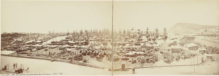 Barcelona. Vista panorámica del puerto, desde la plaza del Comercio