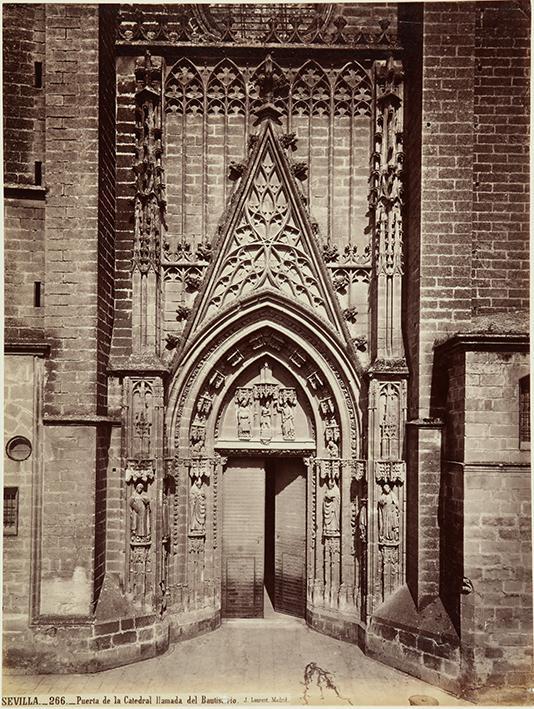 Sevilla. Puerta de la Catedral llamada del Bautisterio