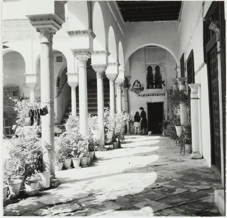 (Patio de casa andaluza)