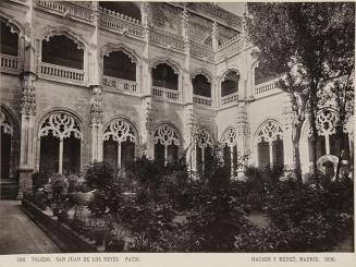 Toledo. San Juan de los Reyes. Patio